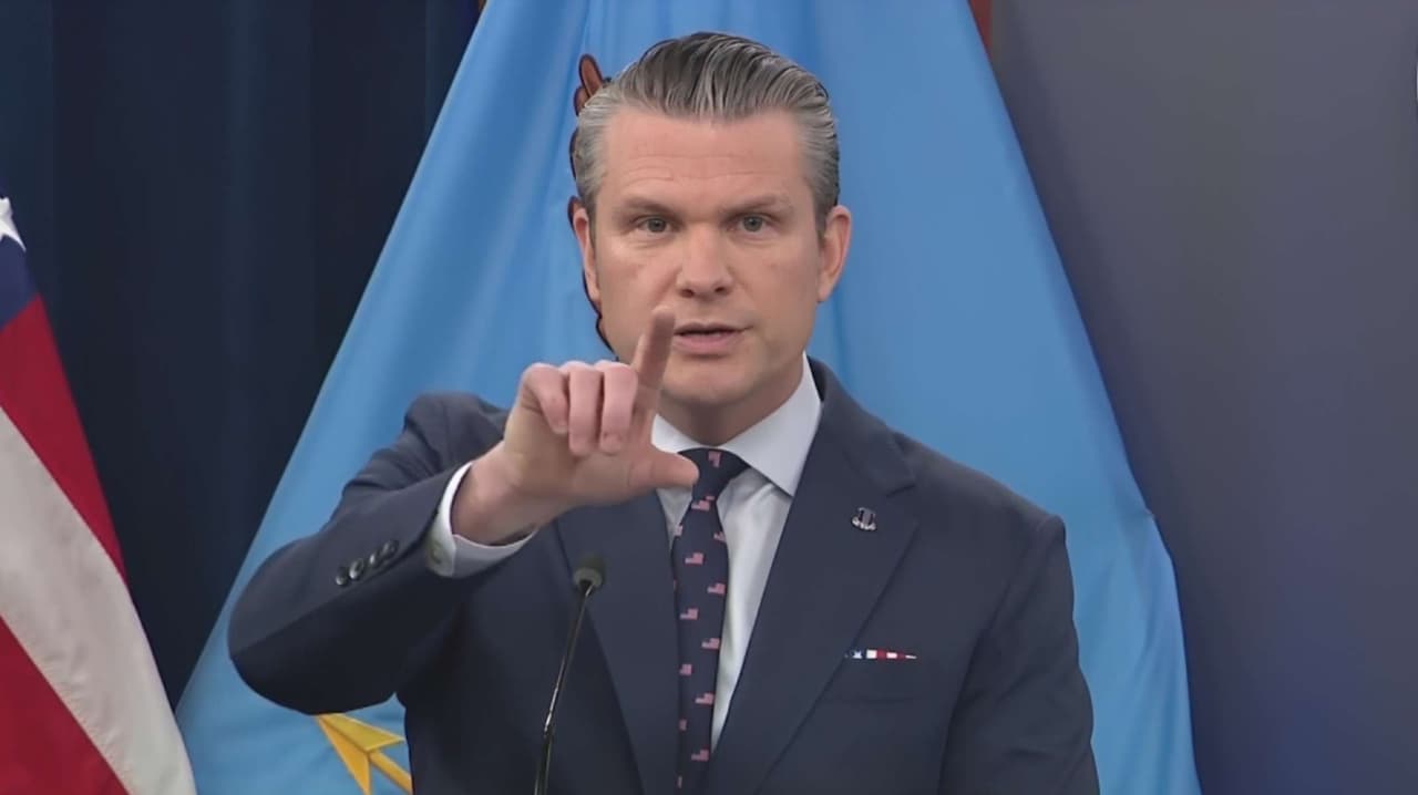 Guerra Irán | Hegseth desmiente noticias falsas y afirma que Irán está perdiendo la guerra frente a EEUU