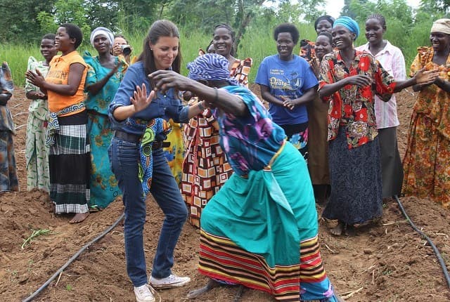 Las aldeas tienen energía eléctrica mediante paneles solares.