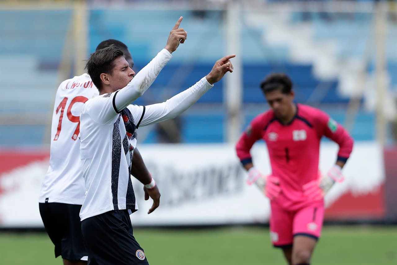 Costa Rica hizo la tarea en el Cuscatlán y está más vivo que nunca en la Eliminatoria de Concacaf rumbo a la Copa del Mundo de Qatar 2022.