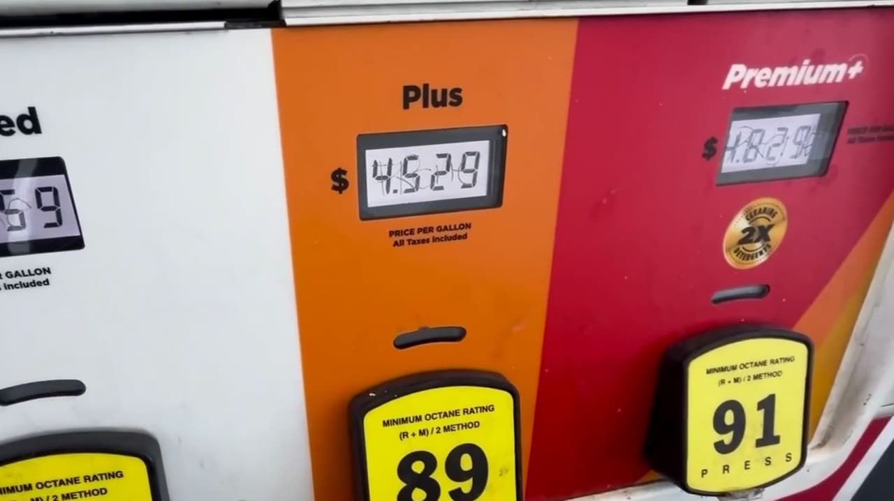 Vacaciones, comercio ambulante y gasolina: El impacto diario del alza del combustible