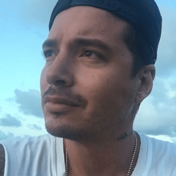 J Balvin le ha robado el corazón a sus fans. Este año tiene seis nominaciones a Premio Lo Nuestro.