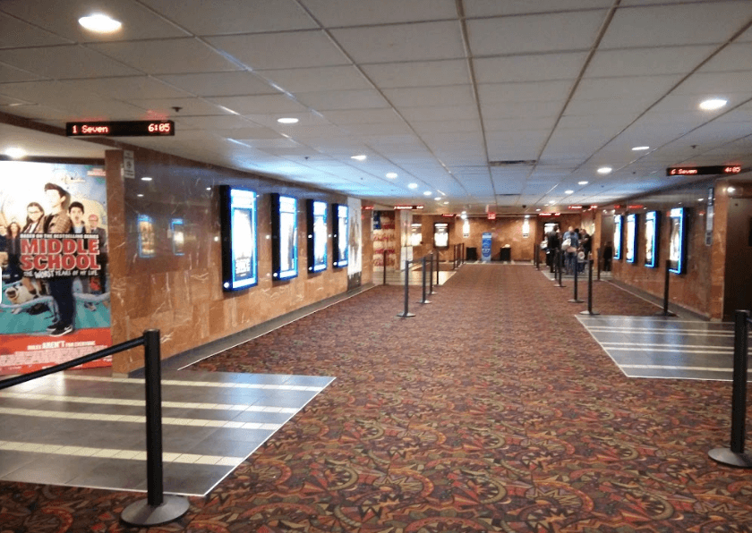 <b>Regal UA Sheepshead Bay (Brooklyn)</b>
<br>3907 Shore Pkwy, Brooklyn, NY 11235