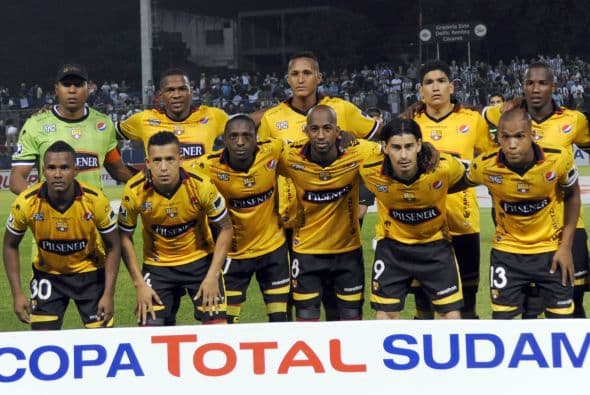 Barcelona de Ecuador demuestra su precisión durante entrenamiento