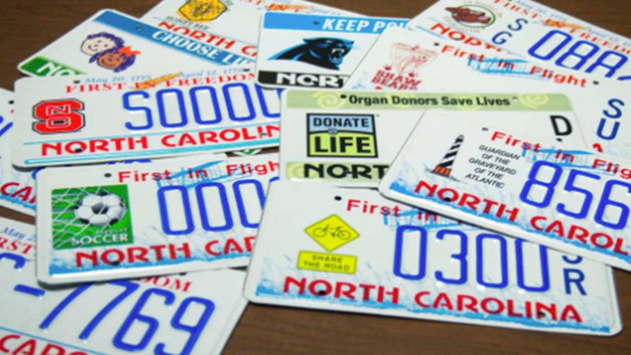 DMV de Carolina del Norte suspende el reemplazo de placas antiguas por la escasez de aluminio