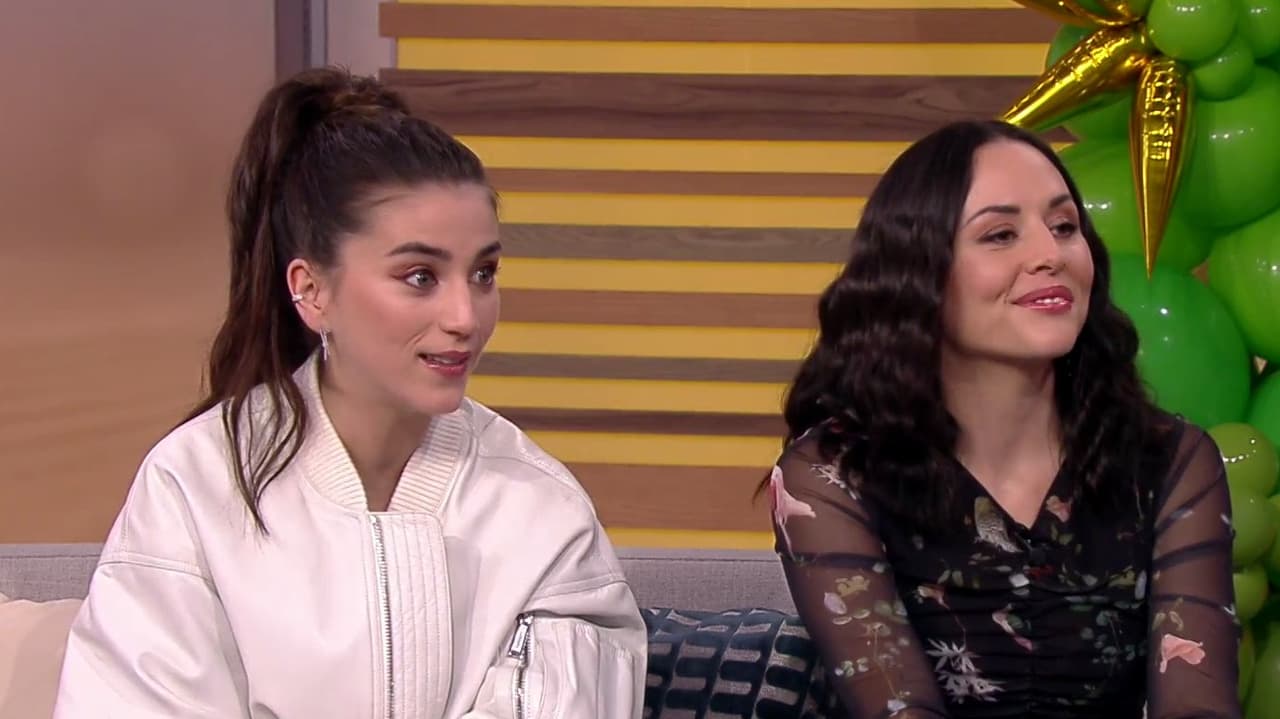 Zuria Vega y Claudia Salas cuentan cómo aprendieron a jugar pelota vasca para protagonizar 'Las Pelotaris 1926'