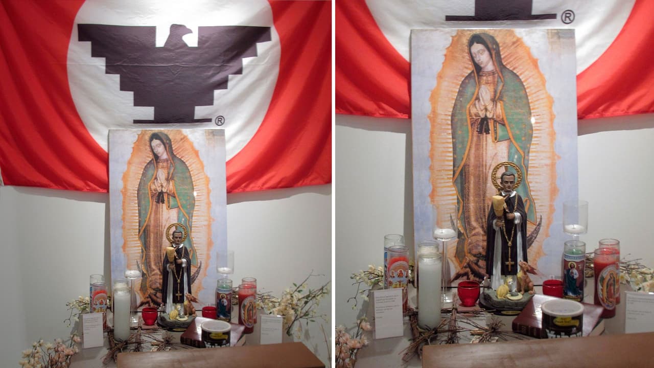 La bandera de United Farm Workers y una estatua de la Virgen de Guadalupe en La Paz, sede histórica del movimiento campesino liderado por César Chávez en California.