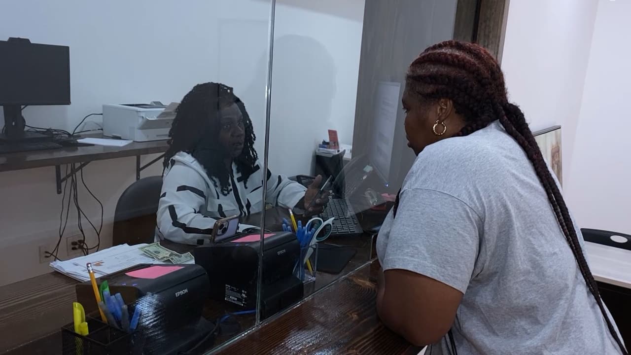 Banco comunitario ofrece orientación financiera gratuita en Queens