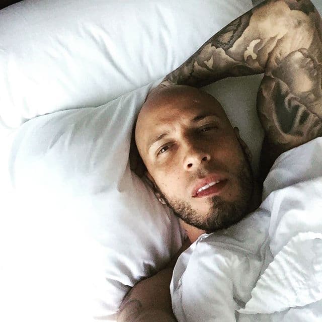 El reguetonero del dúo Alexis & Fido no deja de pregonar lo que siente por Evelyn.