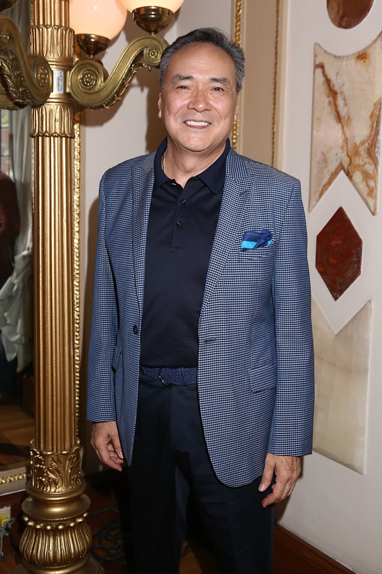 En horas de la tarde del 13 de mayo,
<b>Yoshio</b> perdió la batalla contra el coronavirus y falleció después de haber permanecido dos semanas en el Hospital de Xoco, en Ciudad de México.