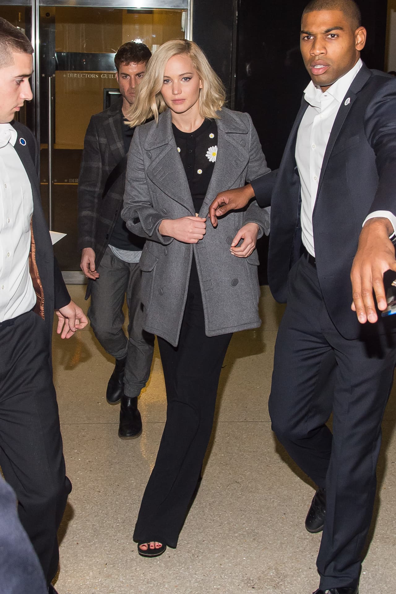 Recuerda que tienes otros como este en color gris, Jenn.