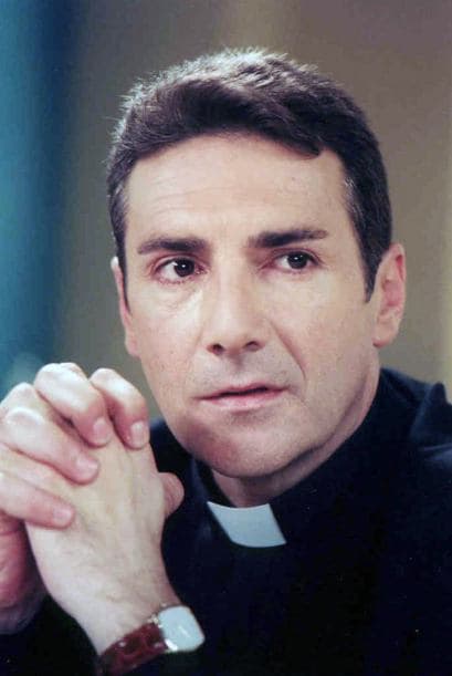 Después de "Simplemente María" siguió actuando y lo disfrutamos en telenovelas como "María la del Barrio", "Rosalinda" y "Cómplices al Rescate".