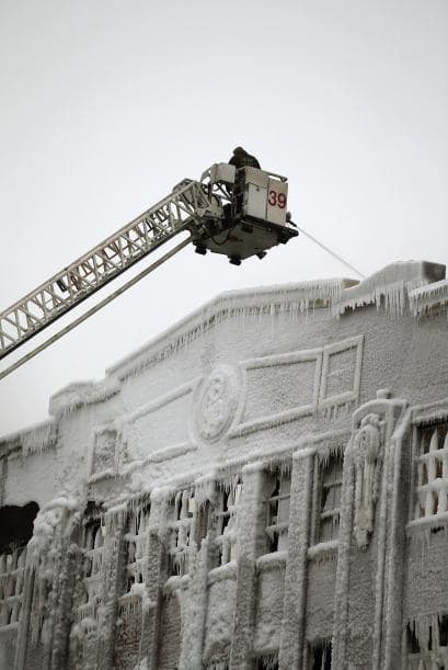 El termómetro en el poblado de International Falls, en el estado de Minnesota, autoproclamado el 'congelador de la nación', registró 46 grados Farenheit bajo cero (-43 celsius).