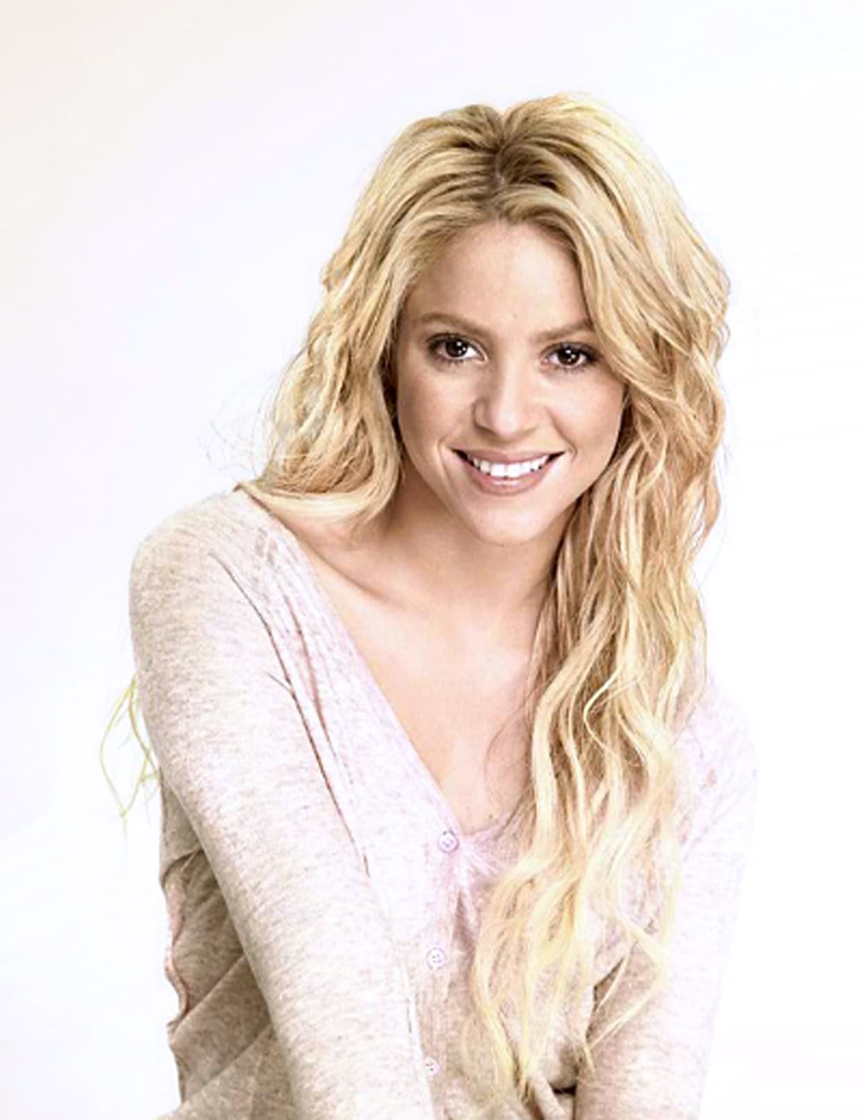 La sonrisa es otro de los encantos de 'Shaki' que no para de consentir a todos sus fanáticos.