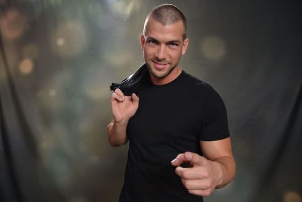 Carlos estará conduciendo junto con Gredmarie Colón el Backstage Pass y seguro lo hará increíble