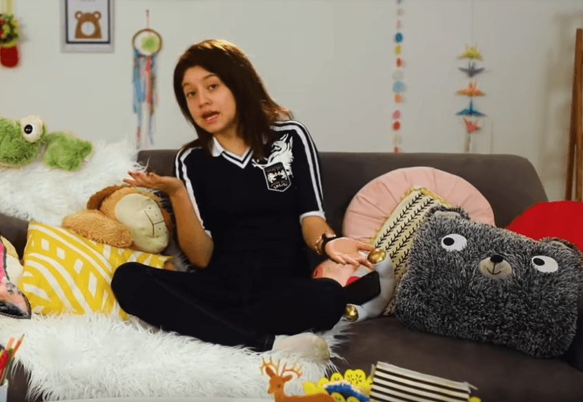 "Mi cuarto, la sala, todo era peluches y peluches, unicornios y unicornios, pero después de tener muchos juguetes los junto y dono", reveló.