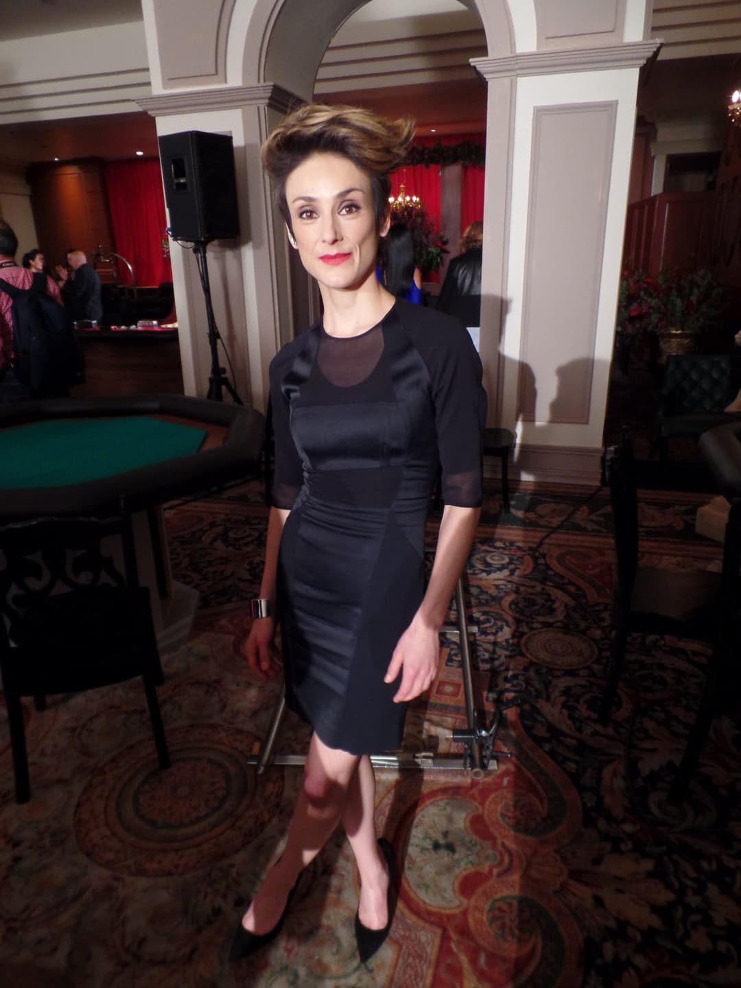 Sophie Alexander Katz cambió de look radicalmente, ahora la veremos como una mujer sensual pero peligrosa, así es la tremenda 'Katia'.