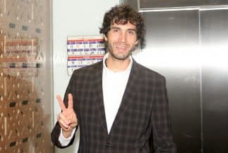 Su noviazgo duró poco tiempo porque él se fue a estudiar a Boston.