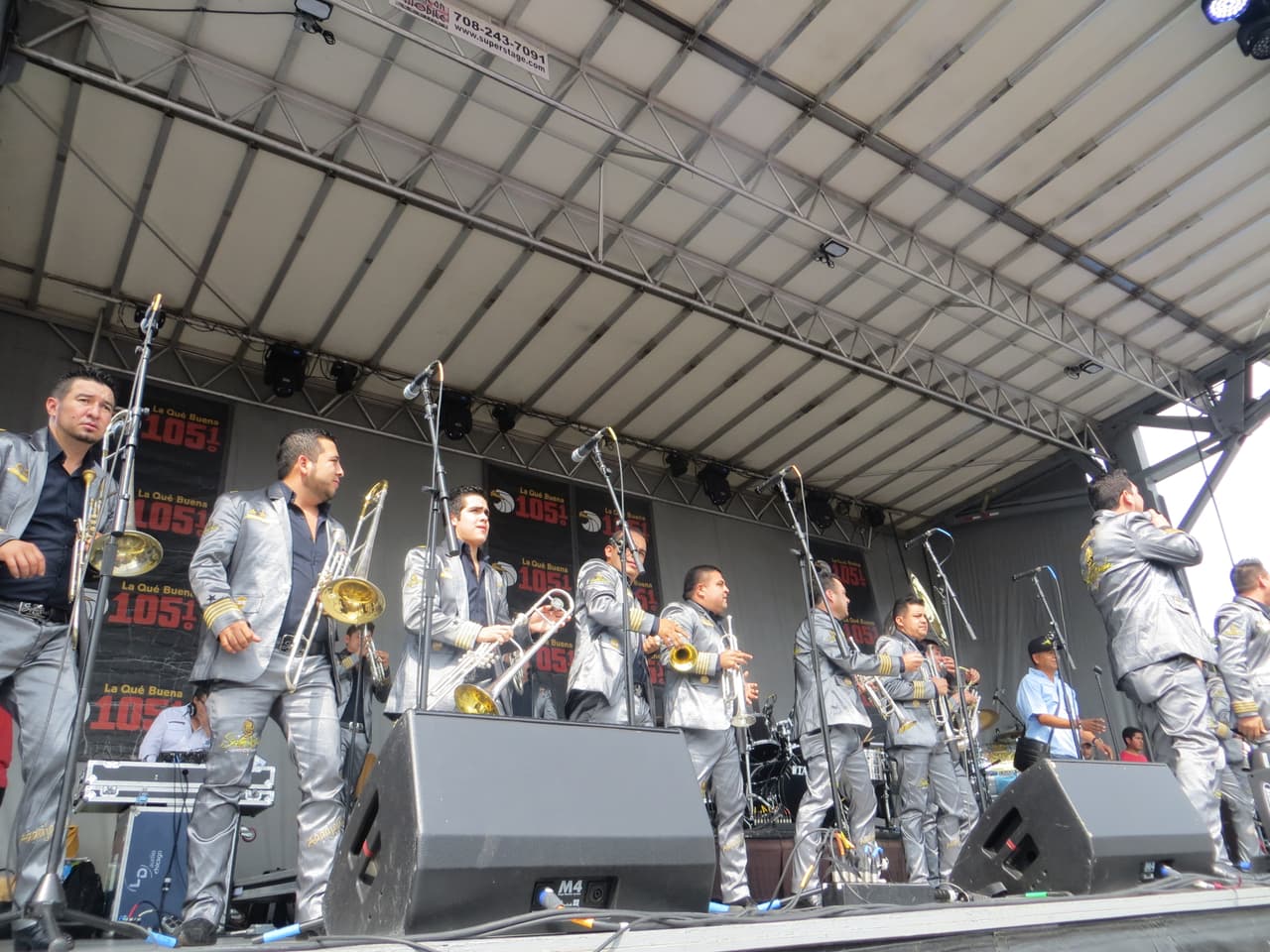 La Séptima Banda conquistó el escenario de Fiestas Patrias 2015 y puso a bailar a la ciudad de los vientos con lo mejor de su repertorio.