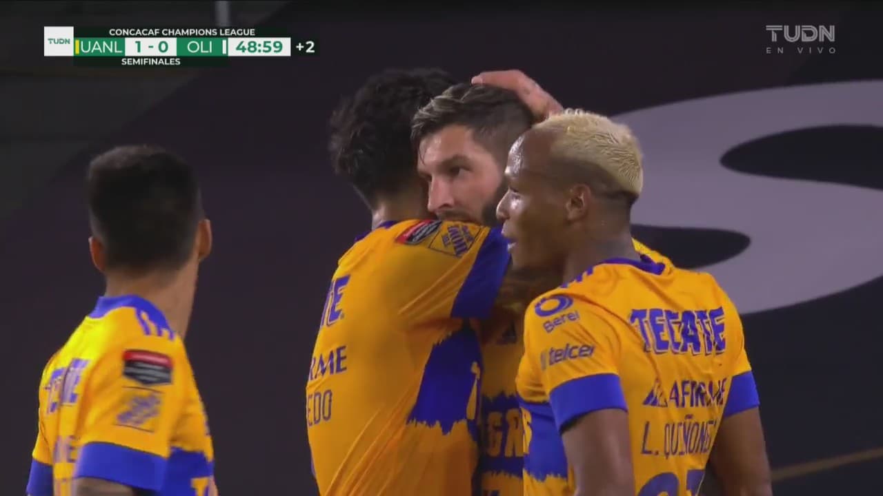 ¡Se van arriba! Gignac anota de penal para el 1-0 de Tigres