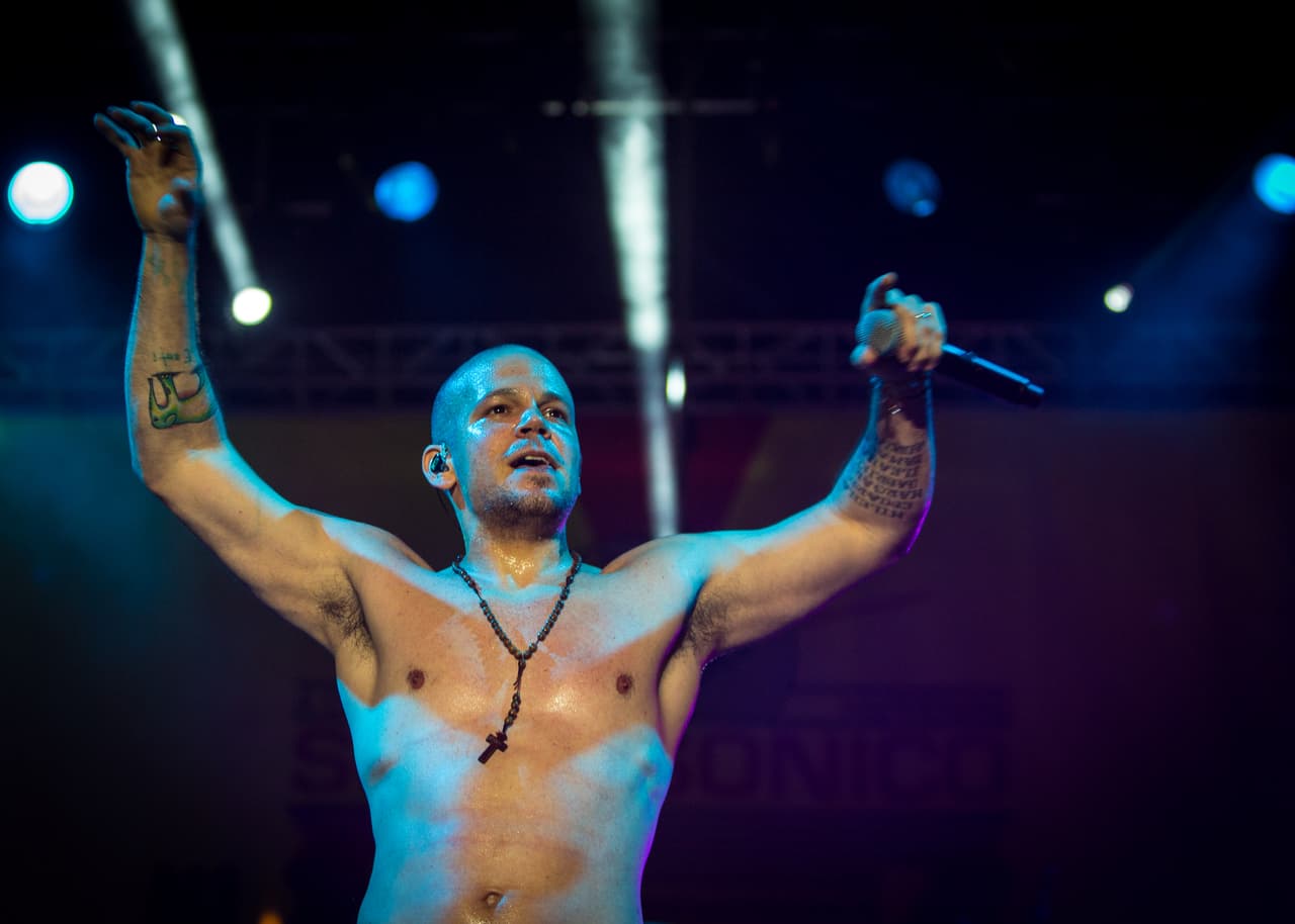 Damos un vistazo atrás a lo mejor del “Supersónico 2014”; moda, arte y mucha música hicieron parte de este gran festival y que este año promete mucho más, con artistas de la talla de Aterciopelados, Ximena Sariñana, Kinky, Nortec: Bostich & Fussible, para más info visita supersonico.me