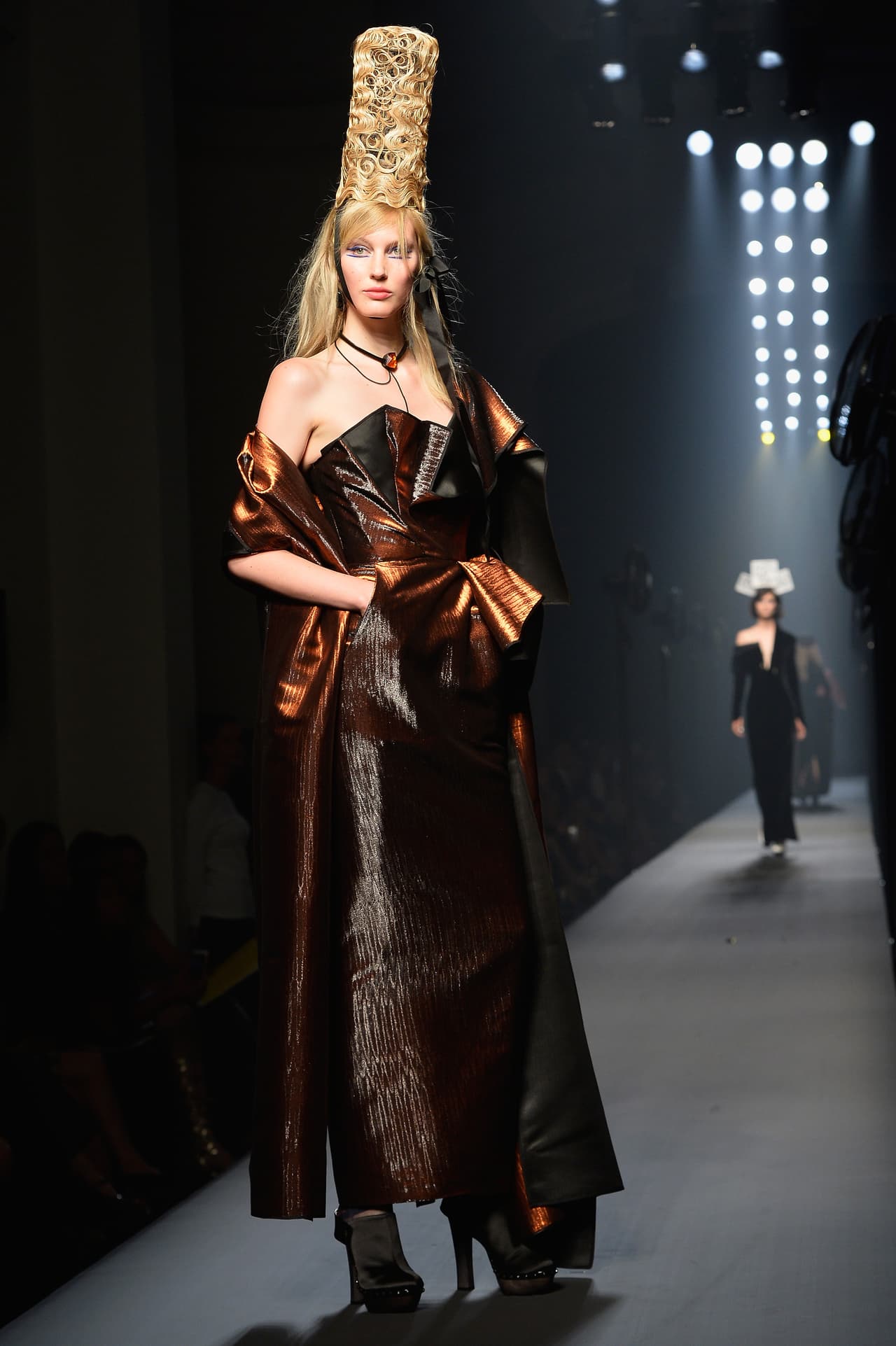 La colección de Jean Paul Gaultier dio mucho de qué hablar, pues al ver sus piezas uno queda maravillado.