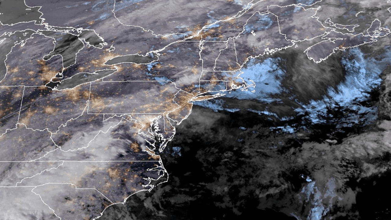 Un río atmosférico con riesgo de bomba ciclónica amenaza con provocar caos en el Noreste