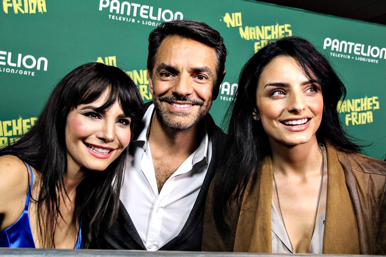 Varios famosos se reunieron para celebrar el estreno mundial de la cinta 'No manches, Frida'.