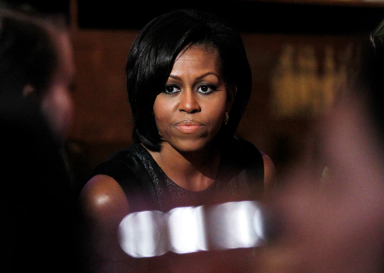 “La verdad trasciende los partidos”: Michelle Obama apoya críticas de Laura Bush a la separación de familias en la frontera 