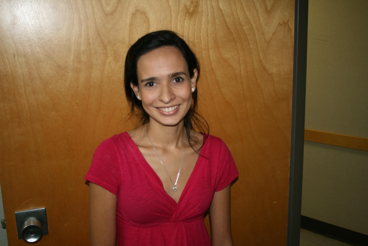 <h3 class="cms-H3-H3">Melissa Tirado</h3>
<br>
<br>Esta mujer de 35 años es buscada por 
<b><a href="https://www.dea.gov/fugitives/melissa-tirado" target="_blank">conspirar para poseer y distribuir sustancias controladas. </a></b>
<br>
<br>Como en otros casos, la agencia considera a Tirado como armada y peligrosa, 
<b>por lo que recomienda no intentar detenerla por cuenta propia. </b>
<br>
<br>El último domicilio conocido 
<b>se encuentra en México. </b>