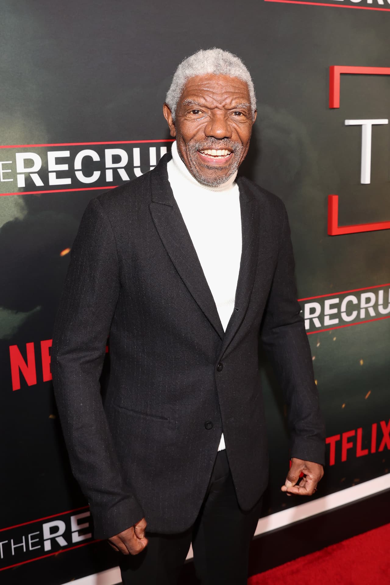 LOS ANGELES, CALIFORNIA - DECEMBER 08: Vondie Curtis-Hall attends Netflix's The Recruit Los Angeles Premiere at The Grove AMC on December 08, 2022 in Los Angeles, California. (Photo by Jesse Grant/Getty Images for Netflix)
