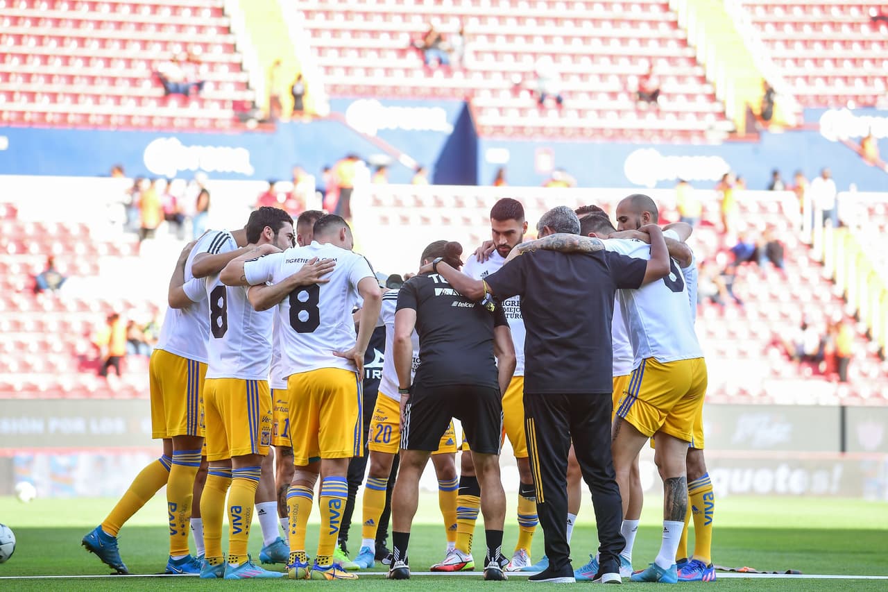 Los Rayos de ‘Jimmy’ Lozano dieron un espectacular primer tiempo y con los goles de Aguirre y Escoboza sentenciaron a unos Tigres que simplemente no tuvieron reacción y se atascaron en Aguascalientes.