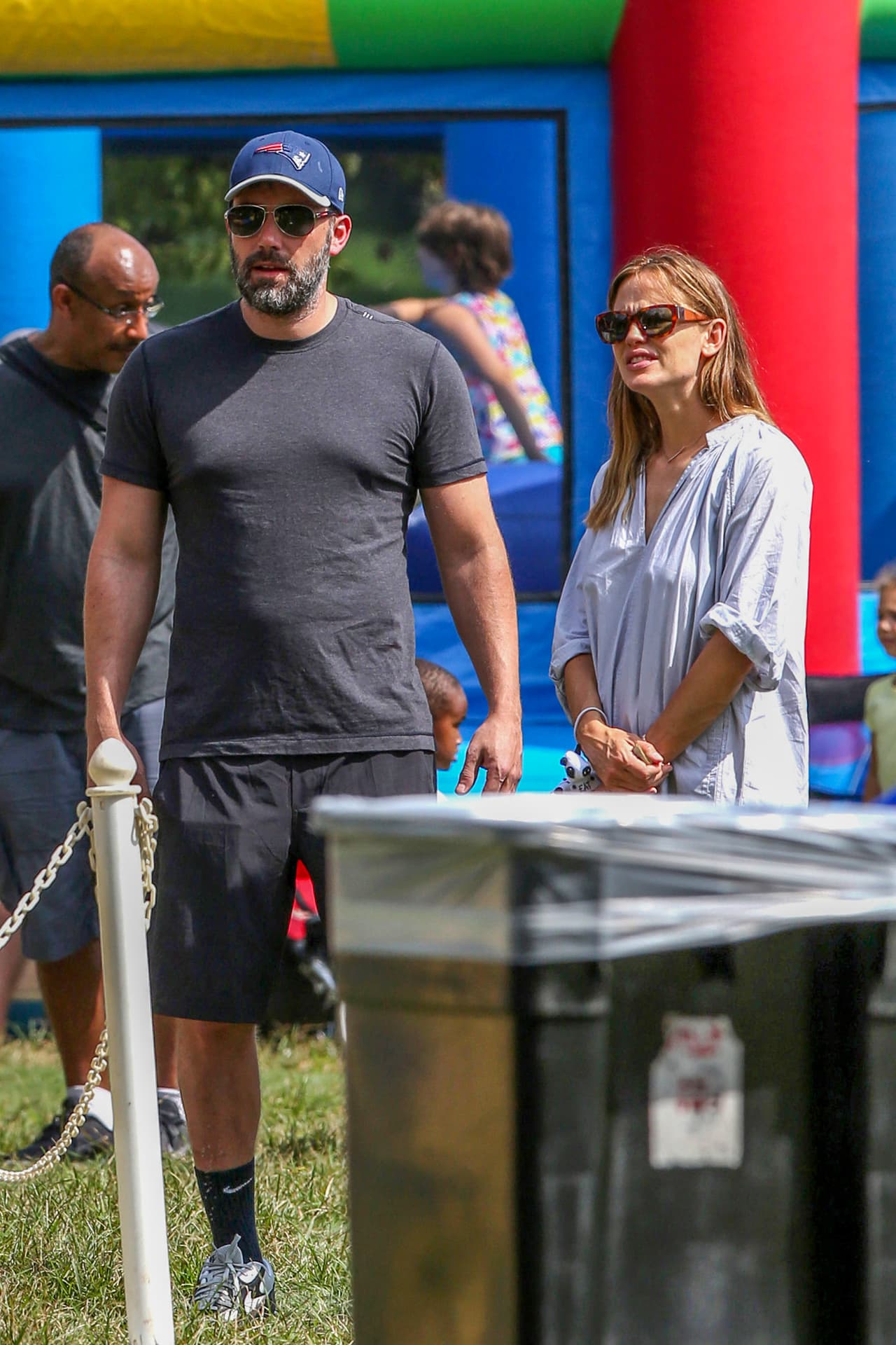 Se les vio sonreír en algunas ocasiones.