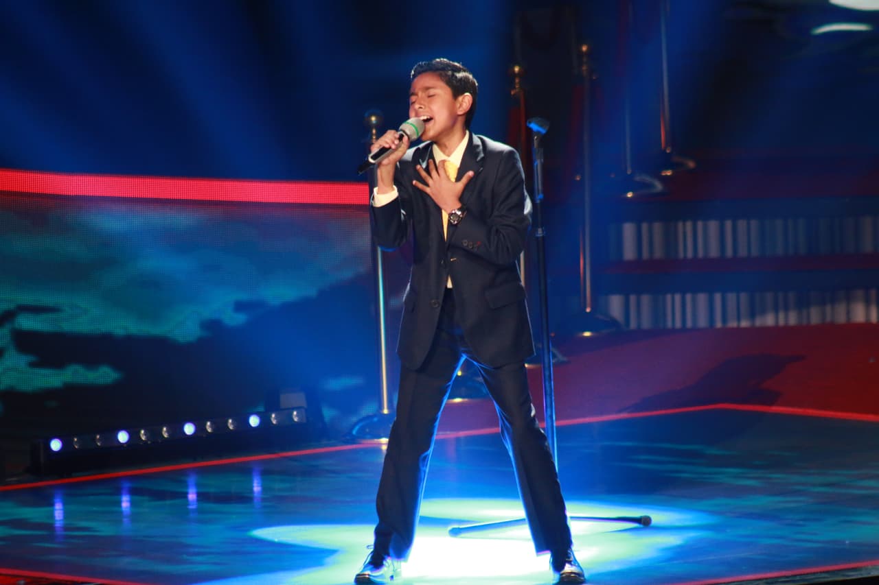 Su contrincante era Lisando Jiménez de 11 años. Abos niños lo hicieron de maravilla y los jueces no quisieron eliminar a uno de ellos. Deben medirse en un segundo duelo en el próximo show de Pequeños Gigantes.