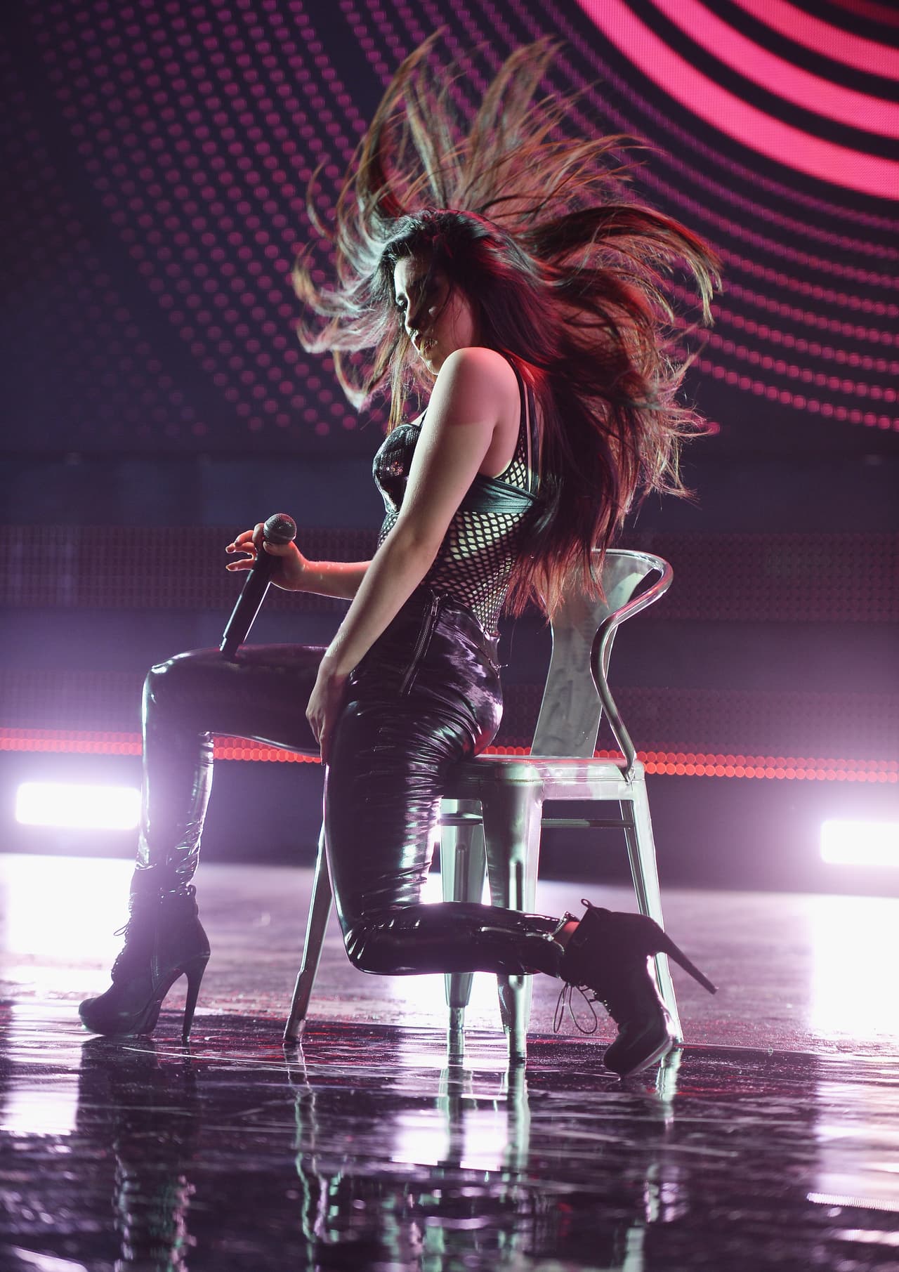 En marzo de 2015 lanzaron su tema 'Worth It'a dueto con Kid Ink.