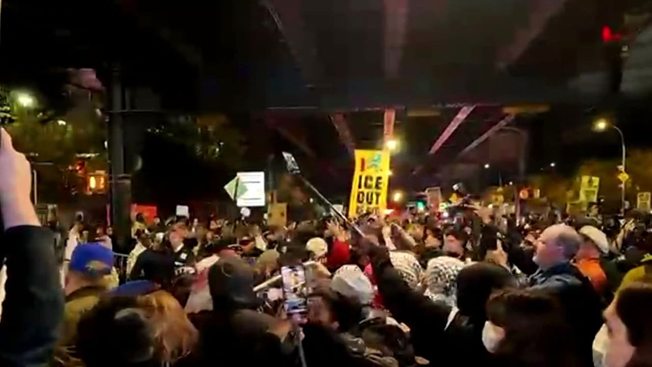 N+ Univision capta confrontación durante protestas tras tiroteo de agente de ICE en el Bronx