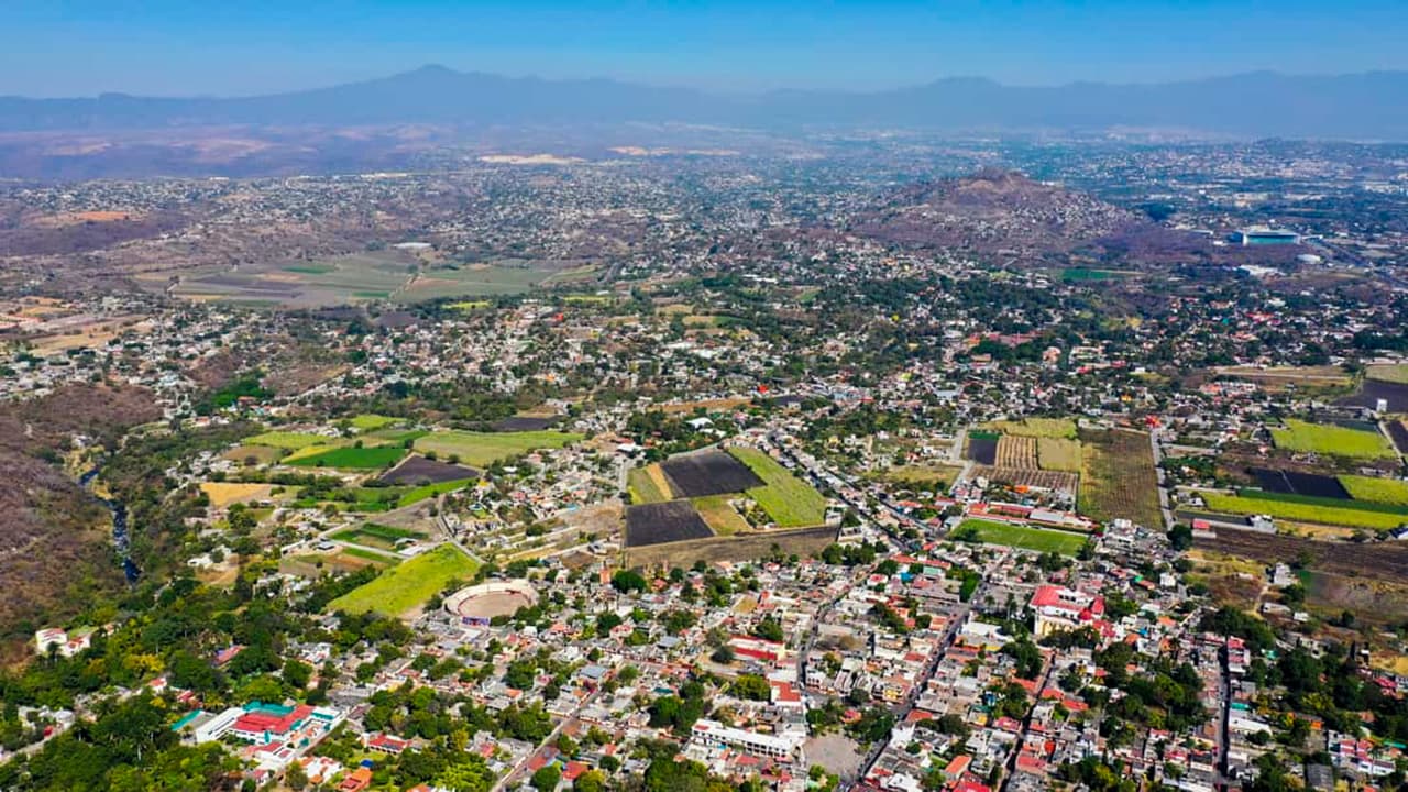 <h2 class="cms-H2-H2">Morelos (nivel 3)</h2>
<br>
<br>Las autoridades estadounidenses recomiendan a viajar a este estado, que colinda con la Ciudad de México, debido al riesgo de ser víctima de la actividad criminal que opera ahí. 
<br>