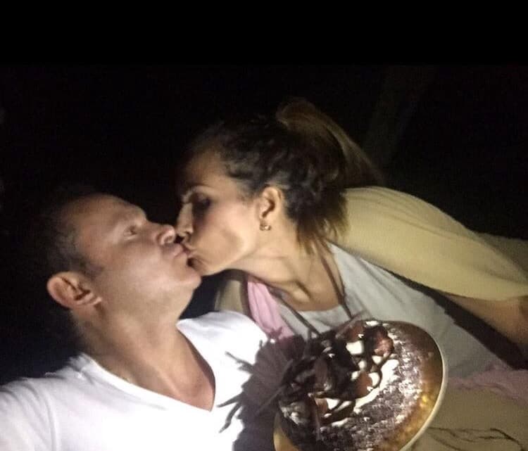 Alan Tacher estuvo de vacaciones por Italia y como podemos ver el festejo fue muy especial.