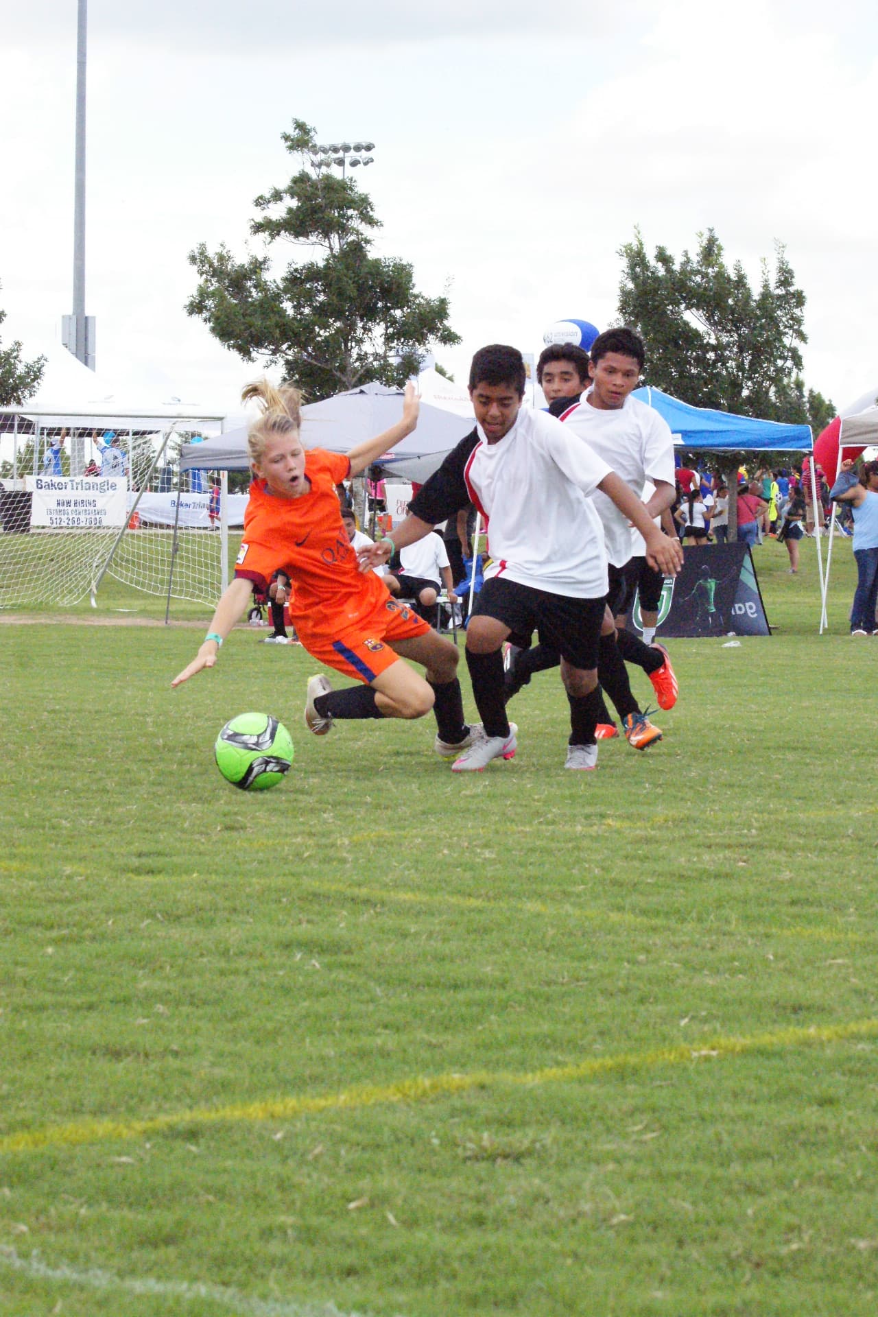 Diversión, comida y mucho futbol, mira lo que ocurrió en Copa Univision Austin.