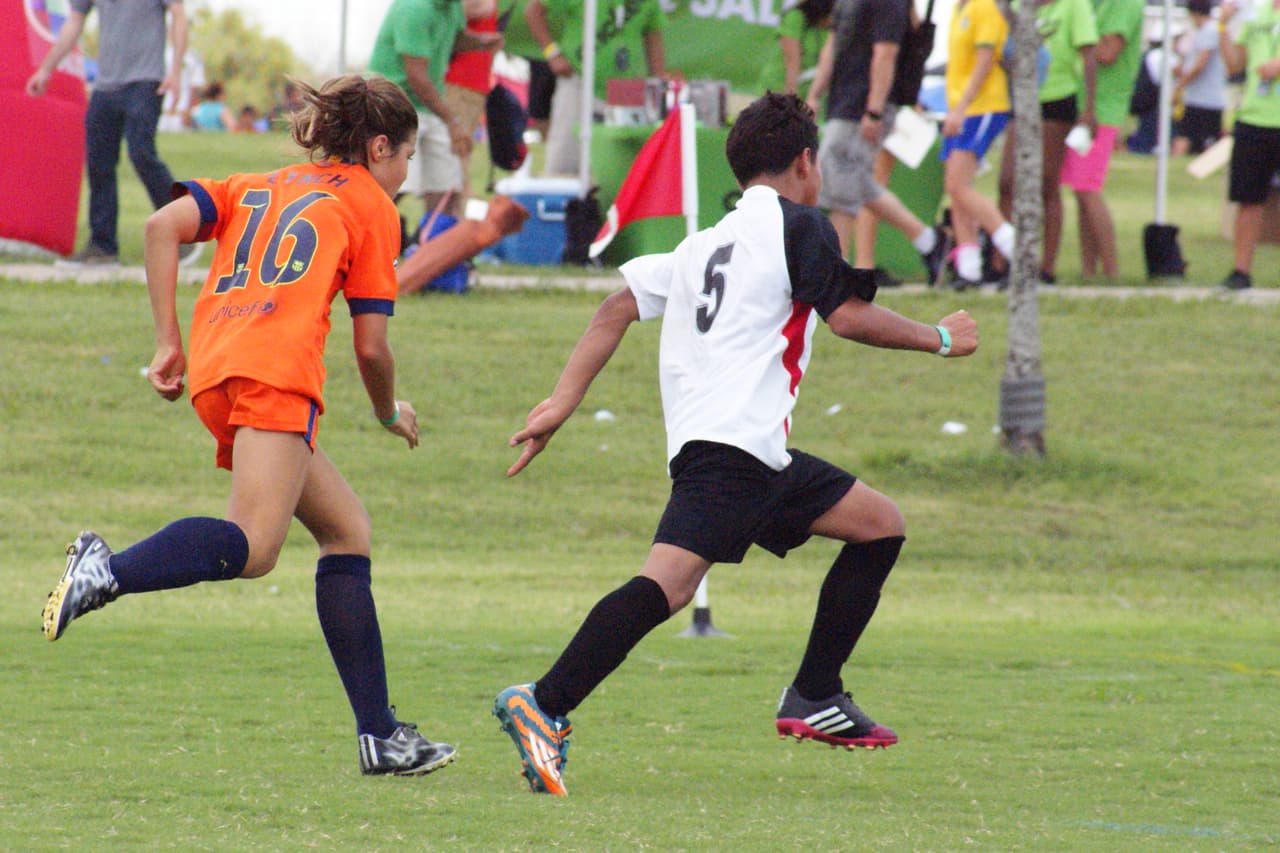Diversión, comida y mucho futbol, mira lo que ocurrió en Copa Univision Austin.
