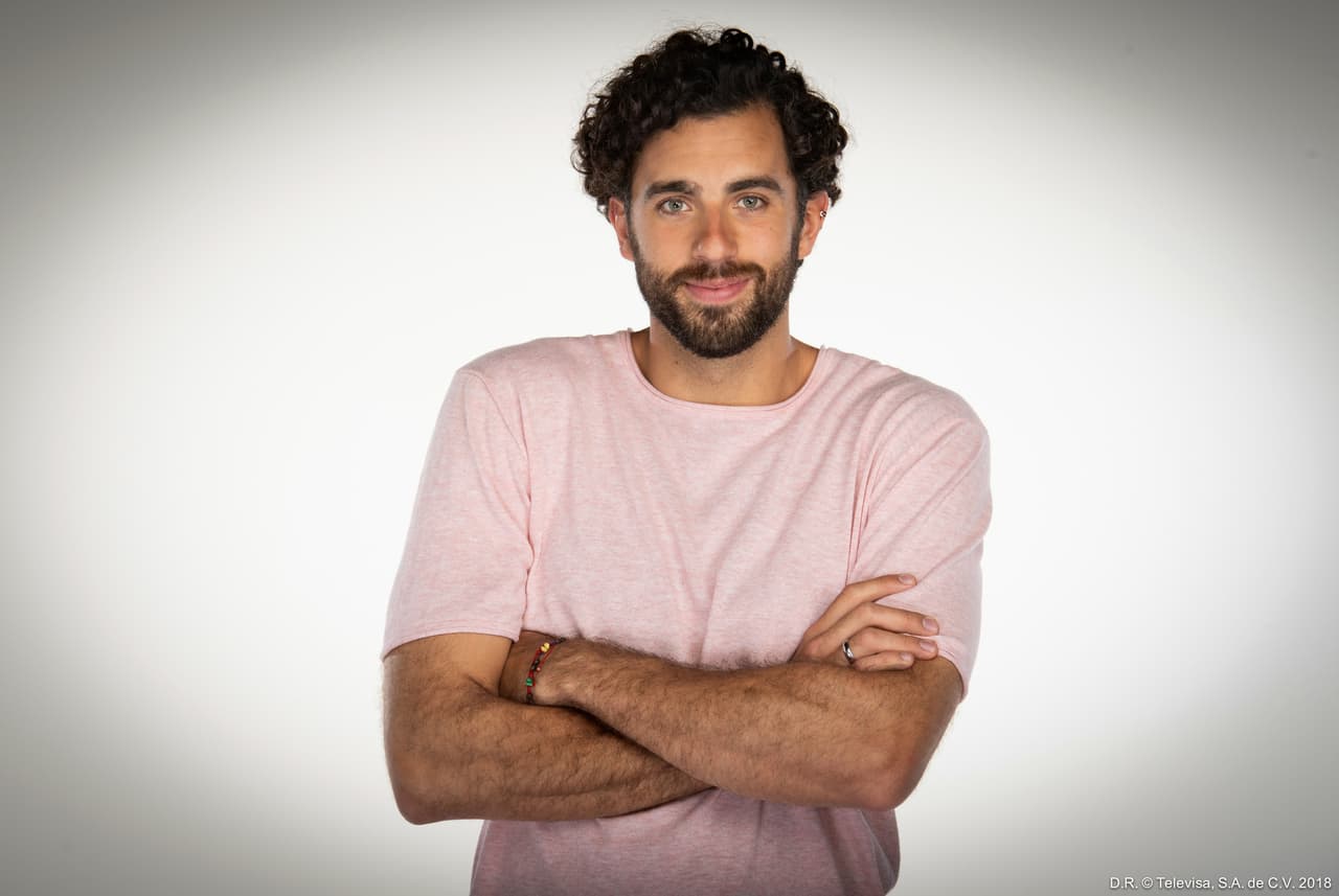 José Pablo Minor es Gabriel Musi. Es un hombre muy atractivo, extrovertido y seguro de sí mismo. Gabriel está casado con Daniela.