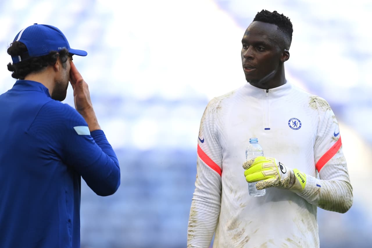 Último entrenamiento y listos… Chelsea y Manchester City reconocieron la cancha del Do Dragao y están listos para la Final de la UEFA Champions League que disputarán este sábado en Porto.
