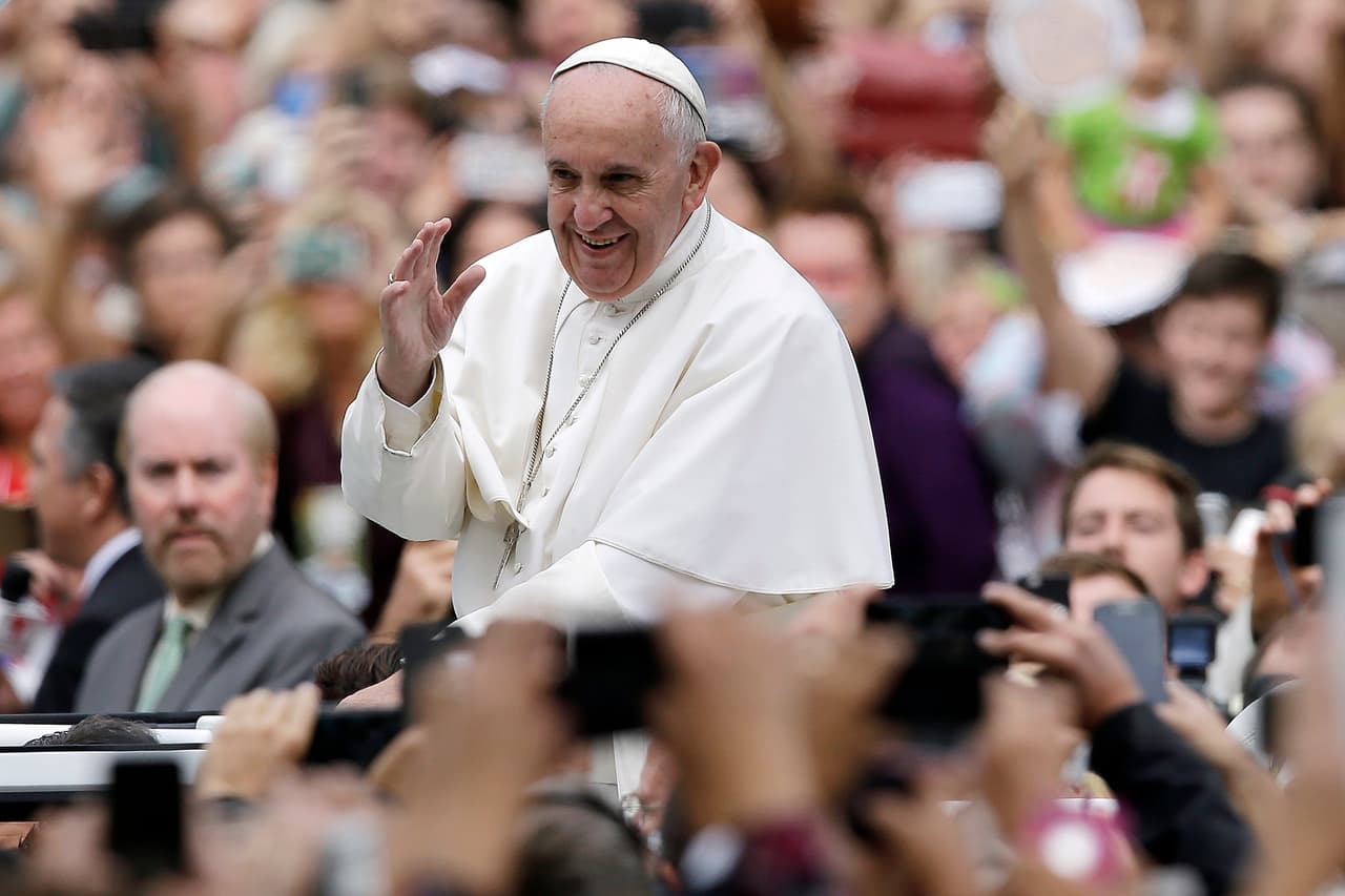 El papa Francisco es el hispano mejor ubicado en la lista de Forbes de los más poderosos