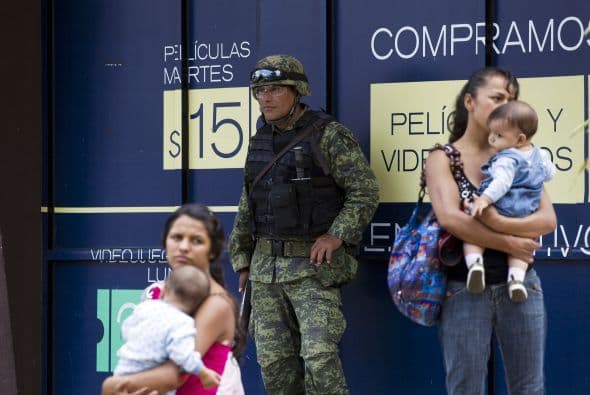 Dicen que una imagen dice más que mil palabras, pero para que no quede duda estas 30 fotos cuentan la historia del albergue 'La Gran Familia' ¿Quieres ver más? Más de 150 denuncias contra el albergue ‘La Gran Familia’ aquí