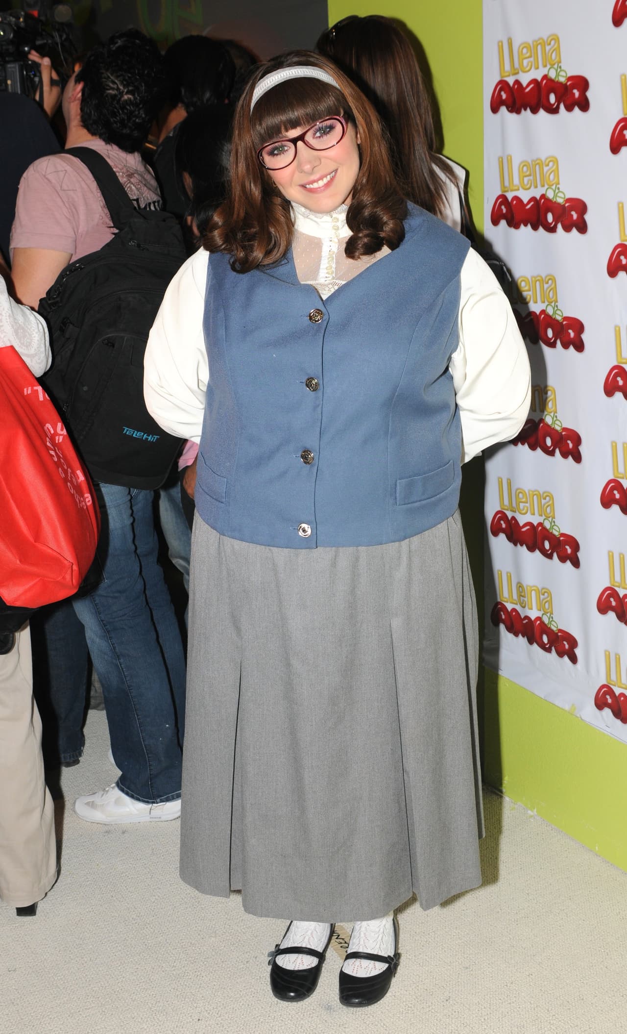 Prueba de ello fueron los 10 kilos que aumentó para la telenovela 'Llena de amor'. Además de subir de peso, Ariadne utilizó una botarga y peluca.