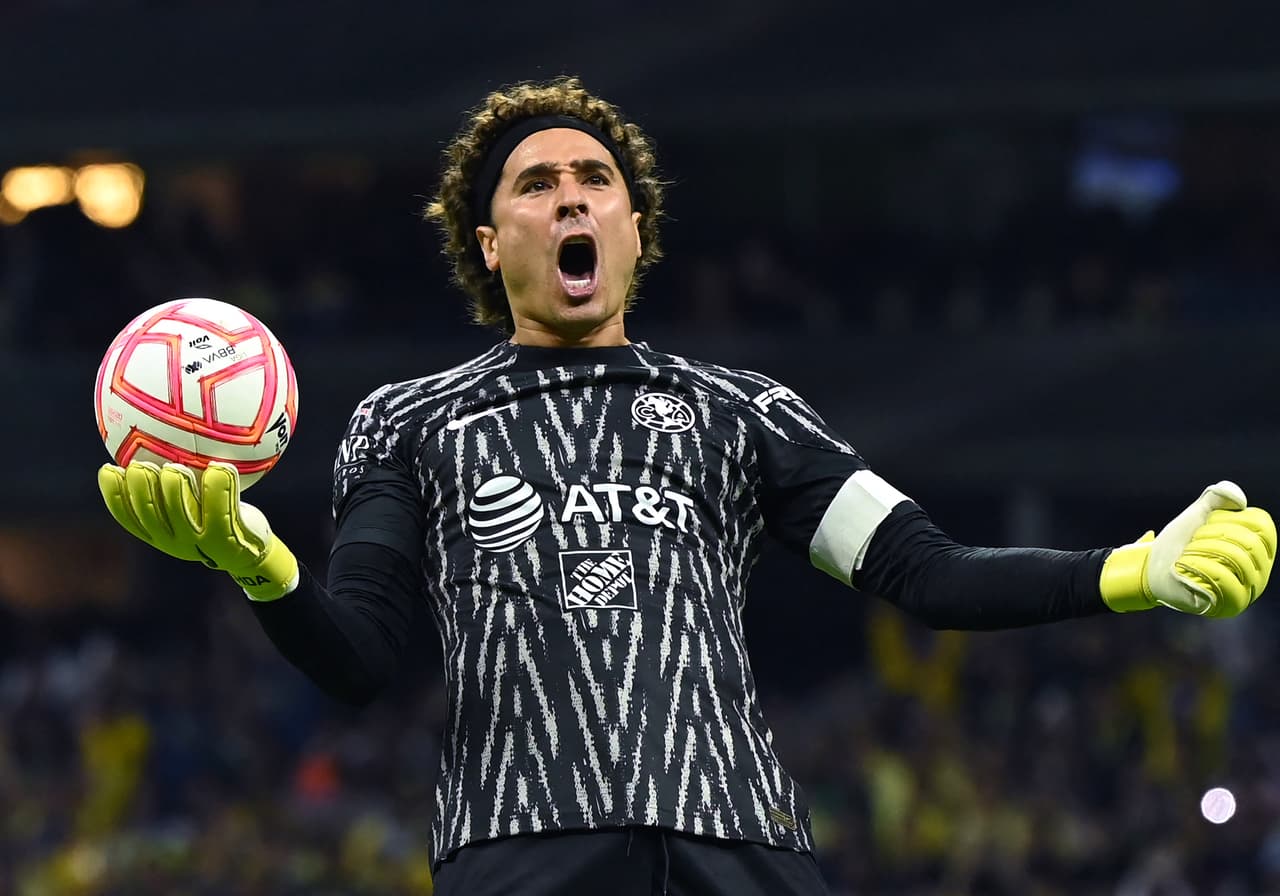 Guillermo Ochoa (América) aparece en el lugar 95 de la lista del sitio especializado transfermartk con un valor de 1.5 millones de euros.