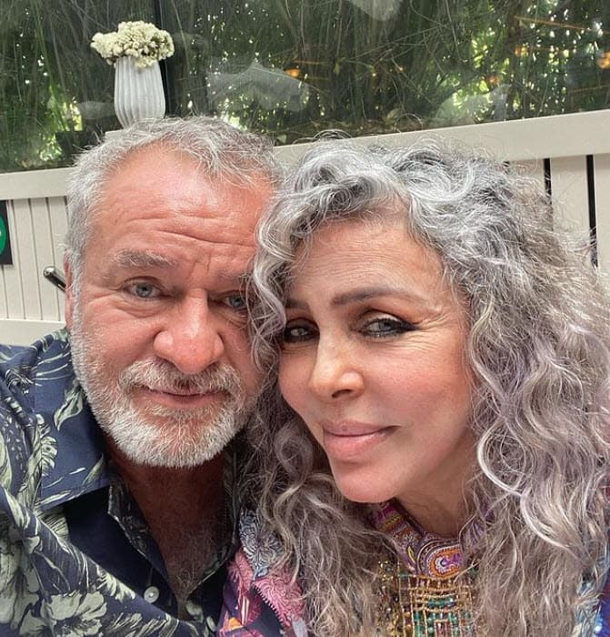 José Alberto Castro, hermano menor de Verónica, también reaccionó al lazo de amistad que tenían las actrices.
<br>