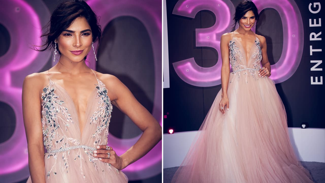 Encantaron los vestidos estilo princesa con faldas anchas y vaporosas, como fue el caso de Alejandra Espinoza en este traje de Michael Costello.