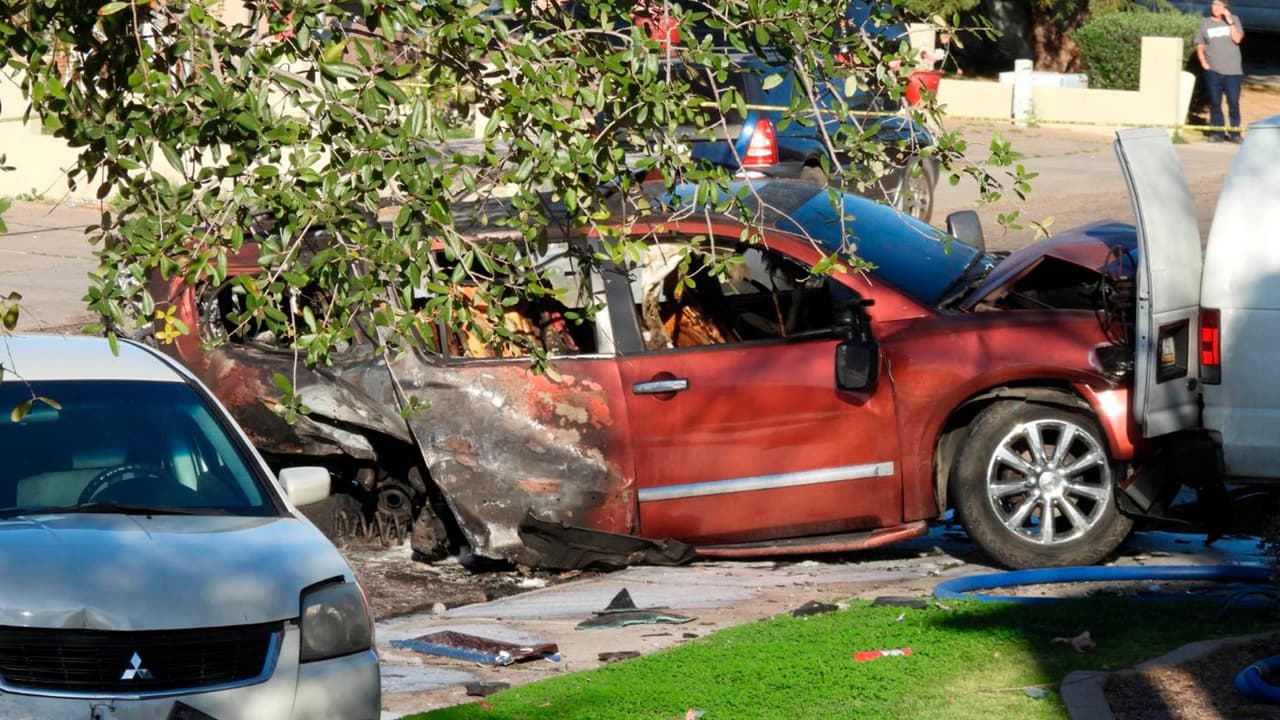 Por el momento se desconoce si hay más personas lesionadas, y no se ha identificado a la persona fallecida. Autoridades no dieron a conocer más detalles.