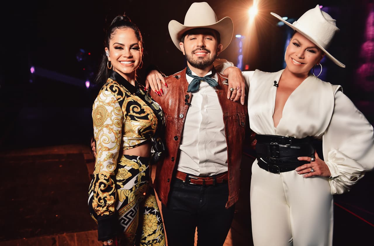 Los jueces: Natti Natasha, Joss Favela y Olga Tañón ocupraron su lugar, siempre dispuestos a dar sus mejores críticas y cumplir con el compromiso de elegir a la pr´óxima representante de la música latina.