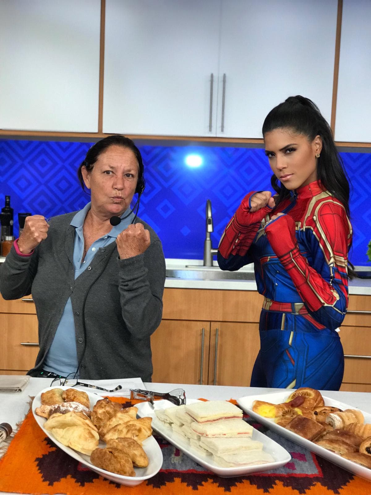 Su visita motivó a las mujeres del show que día a día luchan por transmitir la mejor versión de Despierta América.